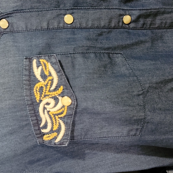 10M ladies western shirt. Medium. - Picture 6 of 6